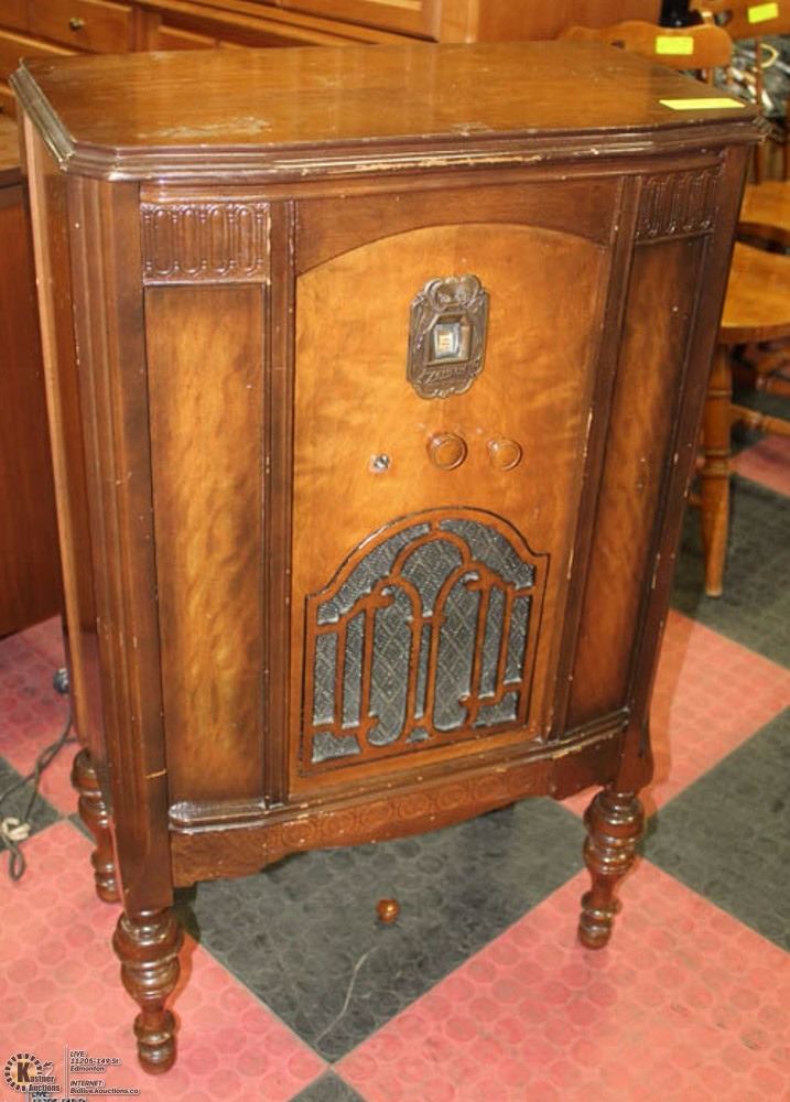 Vintage Zenith Floor Radio