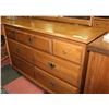 Image 4 : 9) VILAS MAPLE DRESSER AND MIRROR