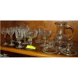 15PCS OF ESTATE CRYSTAL GLASSES, PITCHER