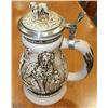 Image 1 : AVON "GREAT DOGS OF THE OUTDOORS" STEIN WITH