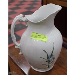 HAND PAINTED VINTAGE WASH BASIN PITCHER