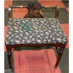 VINTAGE HALLWAY BENCH