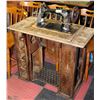 Image 1 : VINTAGE SINGER SEWING MACHINE W/ STAND