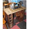 Image 2 : VINTAGE SINGER SEWING MACHINE W/ STAND