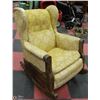 Image 2 : YELLOW VINTAGE ROCKING ARM CHAIR