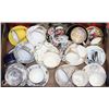 Image 1 : FLAT OF ESTATE CHINA CUPS AND SAUCERS