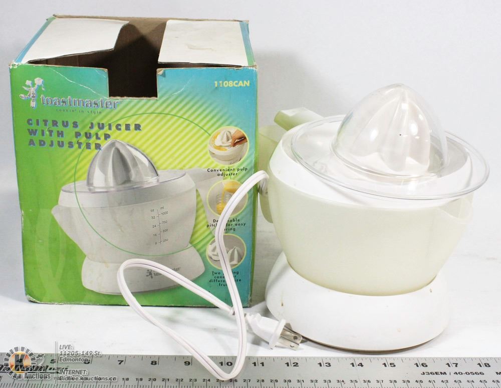 TOASTMASTER ELECTRIC CITRUS JUICER