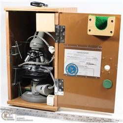 VINTAGE OLYMPUS 1970 K-3 MICROSCOPE (WORKS)