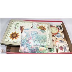 FLAT OF VINTAGE ROOSTER PLACEMATS AND CUTTING