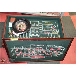 LARGE GAMBLING SET.