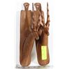 Image 1 : A PAIR OF WOODEN ANTELOPE WALL DISPLAYS