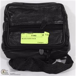 BLACK FANNY PACK