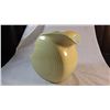 Image 3 : Vintage Fiestaware Large Disc Pitcher Light Yellow