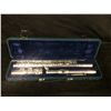 Image 1 : SILVER FLUTE IN HARD TRAVEL CASE