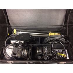 PROFESSIONAL PHOTOGRAPHY LIGHTING W/ CASE & ACCESSORIES (LOWEL)
