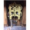 Image 4 : NEW HAVEN CLOCK CO. (CA 1800-1900) WORKING