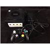 Image 1 : NINTENDO GAMECUBE  W/ CONTROLLER