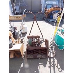 VINTAGE REEL MOWER - JOHN DEERE