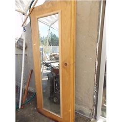 DOORS - 4 TTL (1 WITH WINDOW)