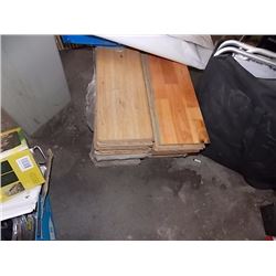LOT OF LAMINATE FLOORING