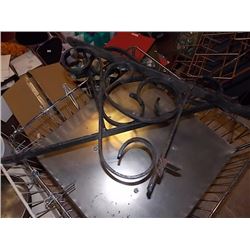 WROUGHT IRON SHELF HOLDERS - 2 TTL