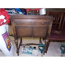 VINTAGE SEWING MACHINE CABINET