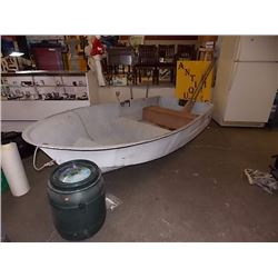 ****S.T.O.A**** 10' FIBRE GLASS LAKE BOAT