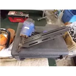 AIR SPIKER WITH CASE