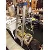 Image 1 : STEP LADDER - 5'