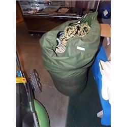 DUFFLE BAG OF ASSORTED ROPE