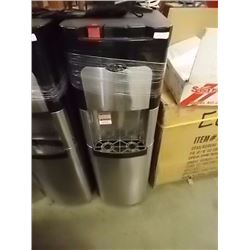 HOT / COLD WATER DISPENSER - FRONT LOAD