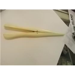 VINTAGE EMBROIDERED GARTER