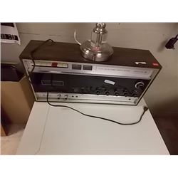 RETRO HITACHI AMBIOPHONIC RADIO - LIGHT UP