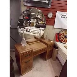 VINTAGE WATERFALL VANITY WITH MIRROR