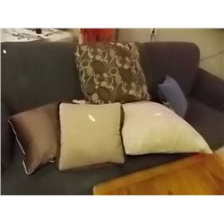 HAND CRAFTED THROW CUSIONS - NEW - 6 TTL