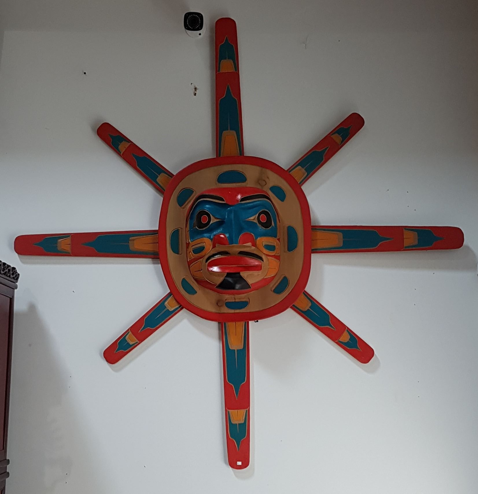 LARGE NATIVE CARVED SUN MASK SIGNED DARREN YELTIN