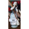 Image 1 : LLADRO FIGURINE OF A GIRL WITH A BROOM