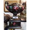 Image 1 : VICTORIAN HAND PAINTED PORCELAIN FLOWER STAND