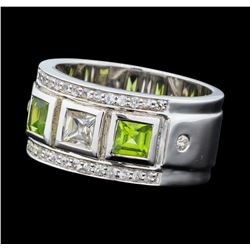 Crayola 0.90 ctw Peridot and White Sapphire Ring - .925 Silver