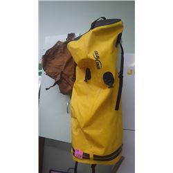 VINTAGE WOODS ALPINE DELUXE CANVAS BACKPACK AND SEAL LINE RUBBERERIZED BACKPACK