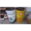 Image 1 : 2 COLLECTIBLE TEXACO AND SHELL GREASE BARRELS