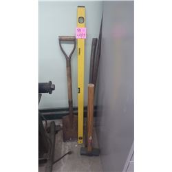 1 4' LEVEL, GROUPING OF TOOLS WITH 4' LEVEL, 10 LB SLEDGE, CROW BAR, TILE SPADE AND SNIPE