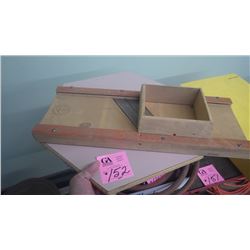 1 WOODEN "SILVRETTA" CABBAGE CUTTER AND CUTTING BOARD