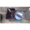 Image 1 : 1 HEATED PET DISH, LARGE S.S. BOWL, 2 INTERLOCKING MATTS AND TUB OS MISC GARDEN AND PET SUPPLIES