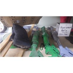 JD 720 PARTS INCLUDES COMPLETE SET OF 3 POINT HITCH ARMS, NEW GAUGES, PLUS MISC PARTS, POWER SHAFT P