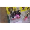 Image 1 : METAL COKE CARRYING CASE WITH 6 SMALL BOTTLES OF COKE
