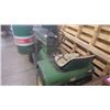Image 2 : J.D. MODEL H.D. MODEL 112 GARDEN TRACTOR FOR RESTORATION WITH NEW FRONT TIRES