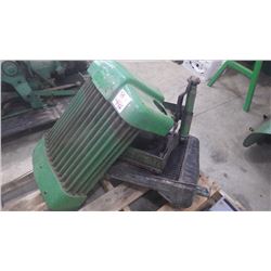 J.D. "40" CRAWLER GRILL AND RADIATOR ASSEMBLY