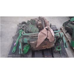 JD 720 -730 POINT HITCH ASSEMBLY
