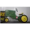 Image 1 : JD CAST PEDDLE TRACTOR 10 TO 20 SERIES 1960